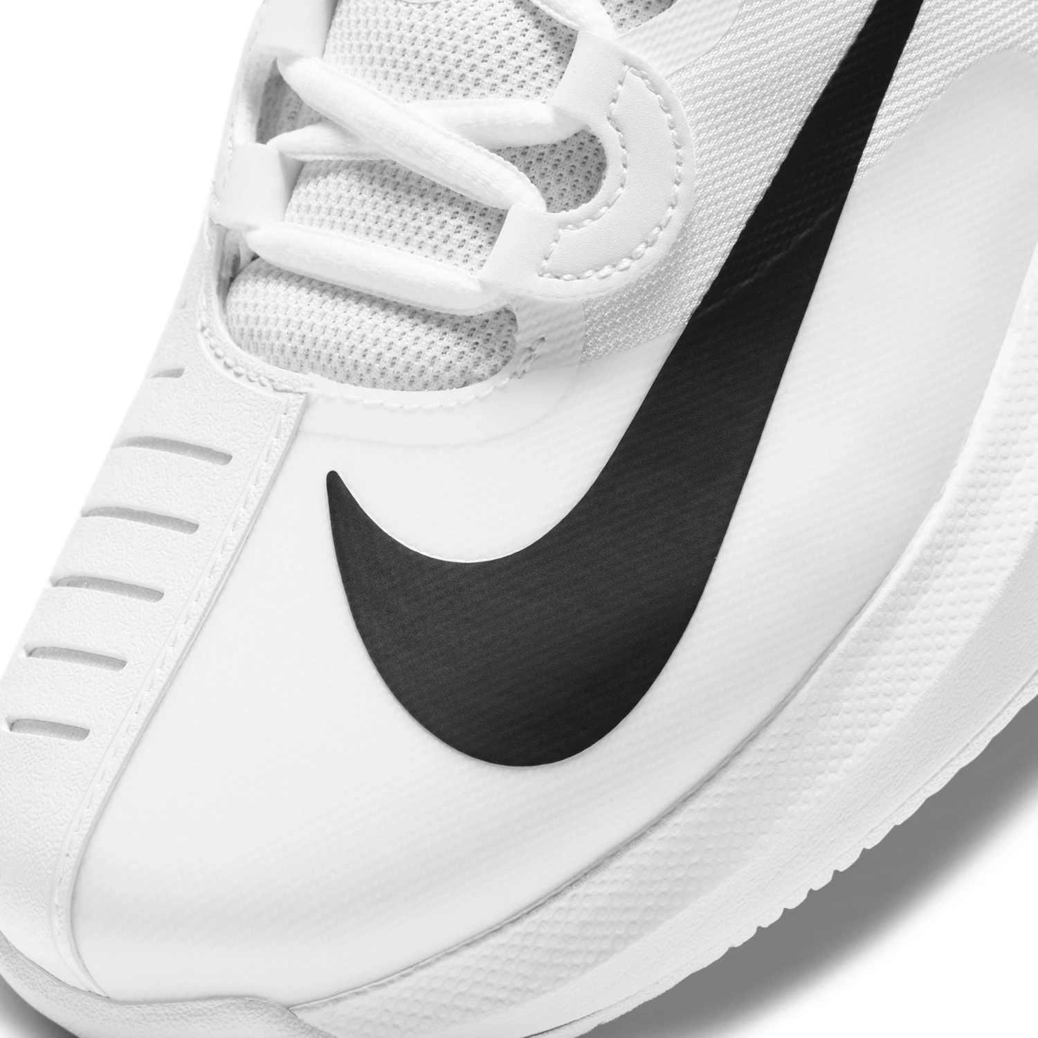 Nike Air Zoom GP Turbo Men's Tennis Shoe (White/Black) 4 Nike Air Zoom GP Turbo Men's Tennis Shoe (White/Black) - Image 4