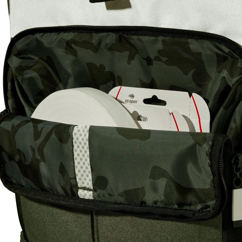 Wilson Women's Backpack Racquet Bag (Cream/Black/Forest) 4 Wilson Women's Backpack Racquet Bag (Cream/Black/Forest) - Image 4